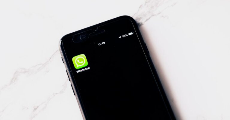 Aplicativo do Whatsapp em um smartphone. (Foto: Pexels)