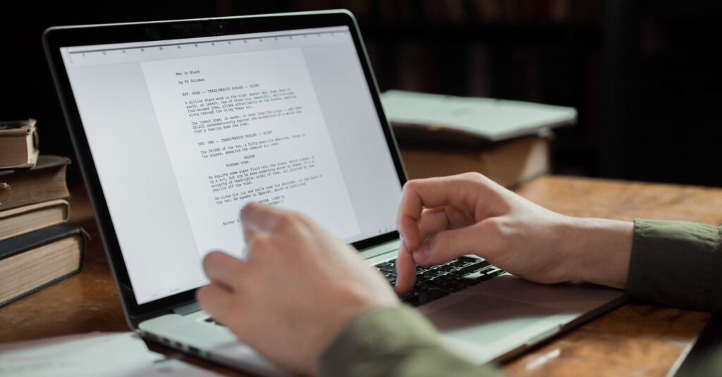 Renda extra: Ganhe dinheiro digitando textos em casa. (Foto: Pexels)