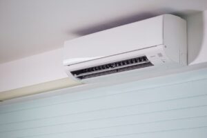 Ar-condicionado pode ser vilão na conta de luz. (Foto: Pexels)